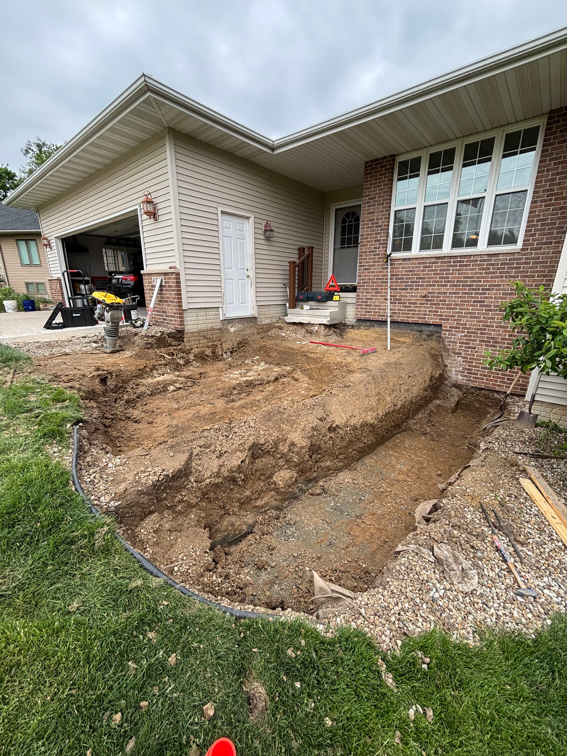 Gallery photos for Retaining Wall Rebuild and Paver Patio in Cedar Rapids: Image #8