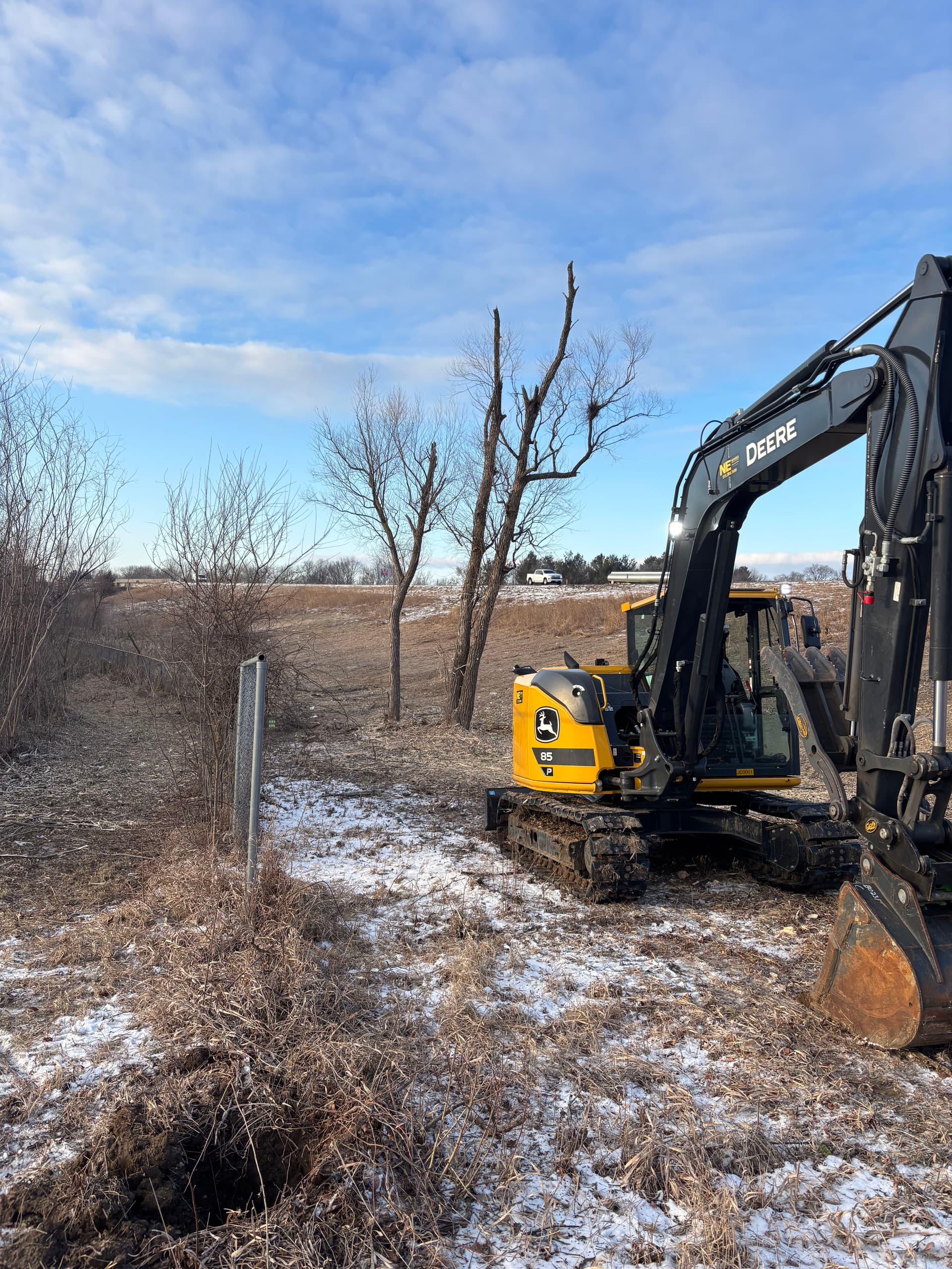 Gallery photos for Efficient Land Clearing for Hunter Quality Contracting: Image #2