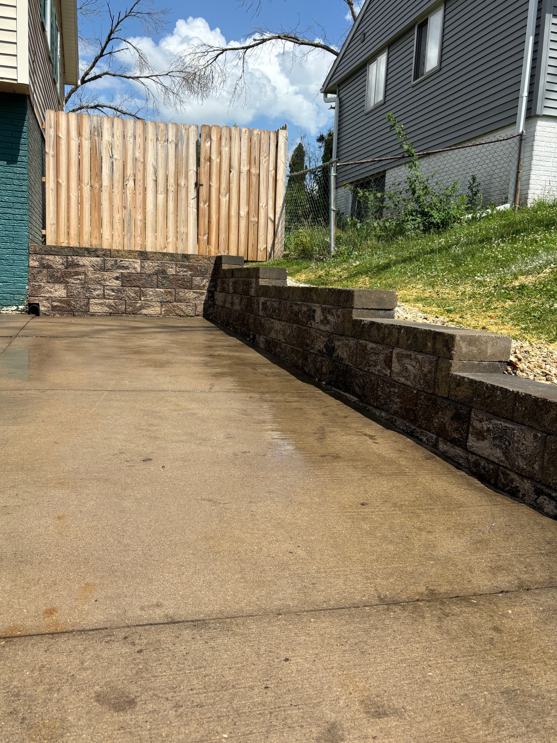 Retaining Wall Build in Cedar Rapids Keeps This Slope in Check image