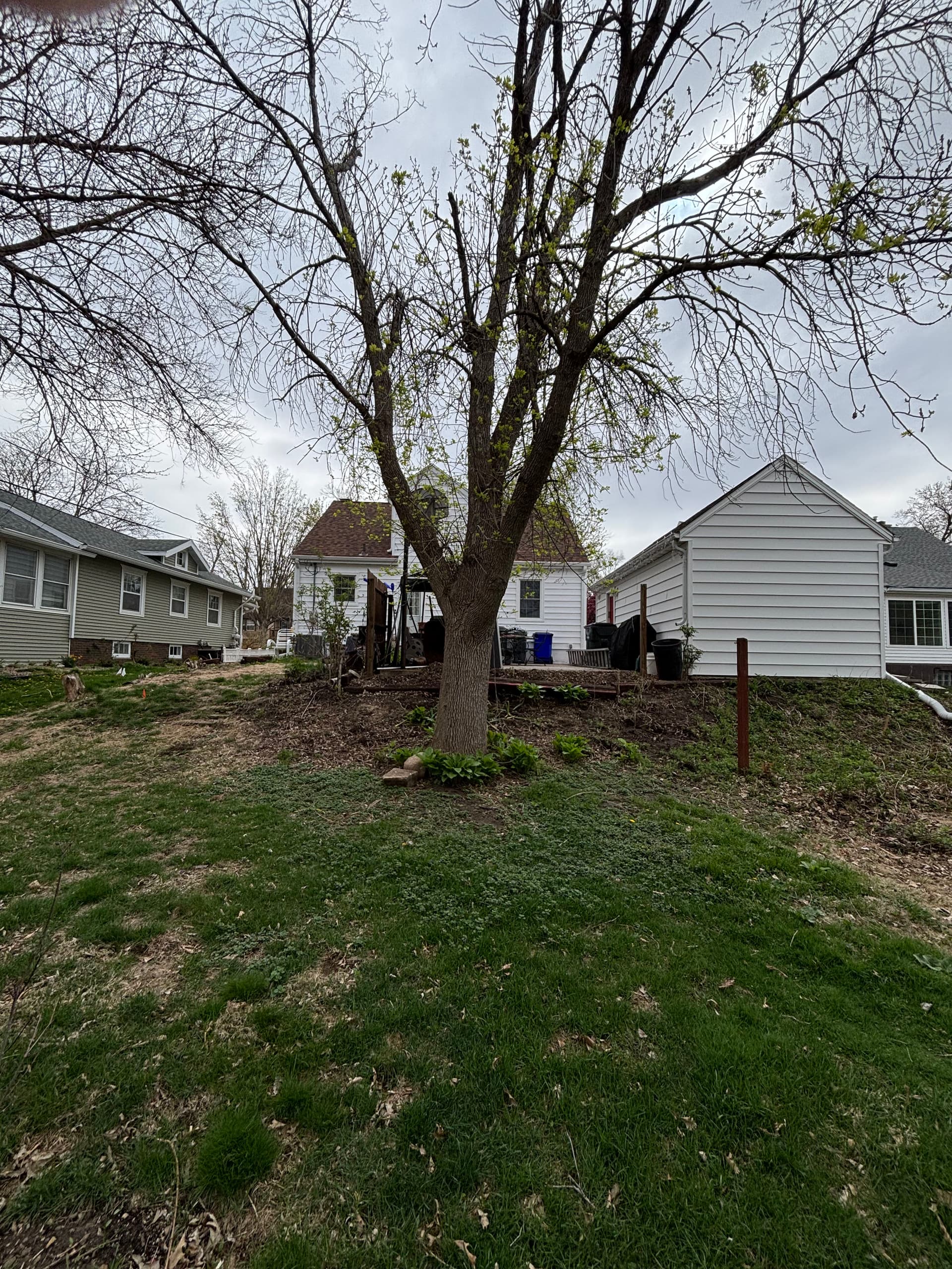 Gallery photos for Backyard Transformation in Cedar Rapids: Image #4